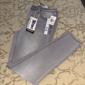 Kensie High Rise Jeans size 26 NWT